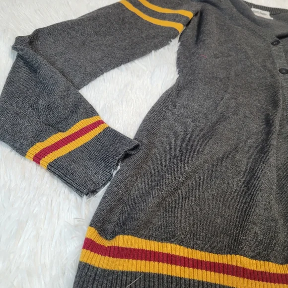 Harry Potter Gryffindor Gray Cardigan XS - Picture 6 of 10